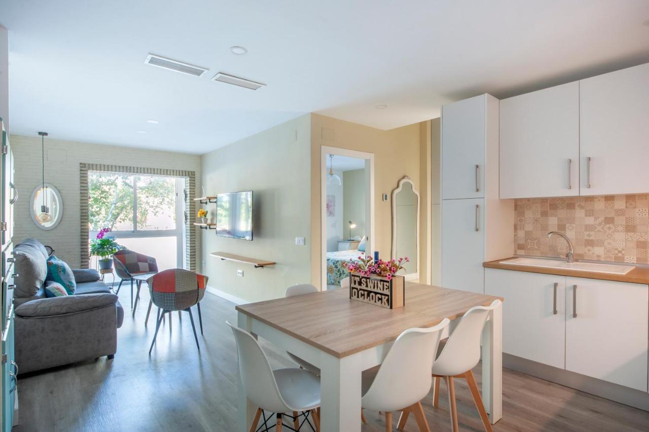 Casa Valentina: Confort Y Luz En Sevilla Centro מראה חיצוני תמונה